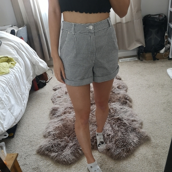 Zara high  waisted checkered shorts - Picture 7 of 7